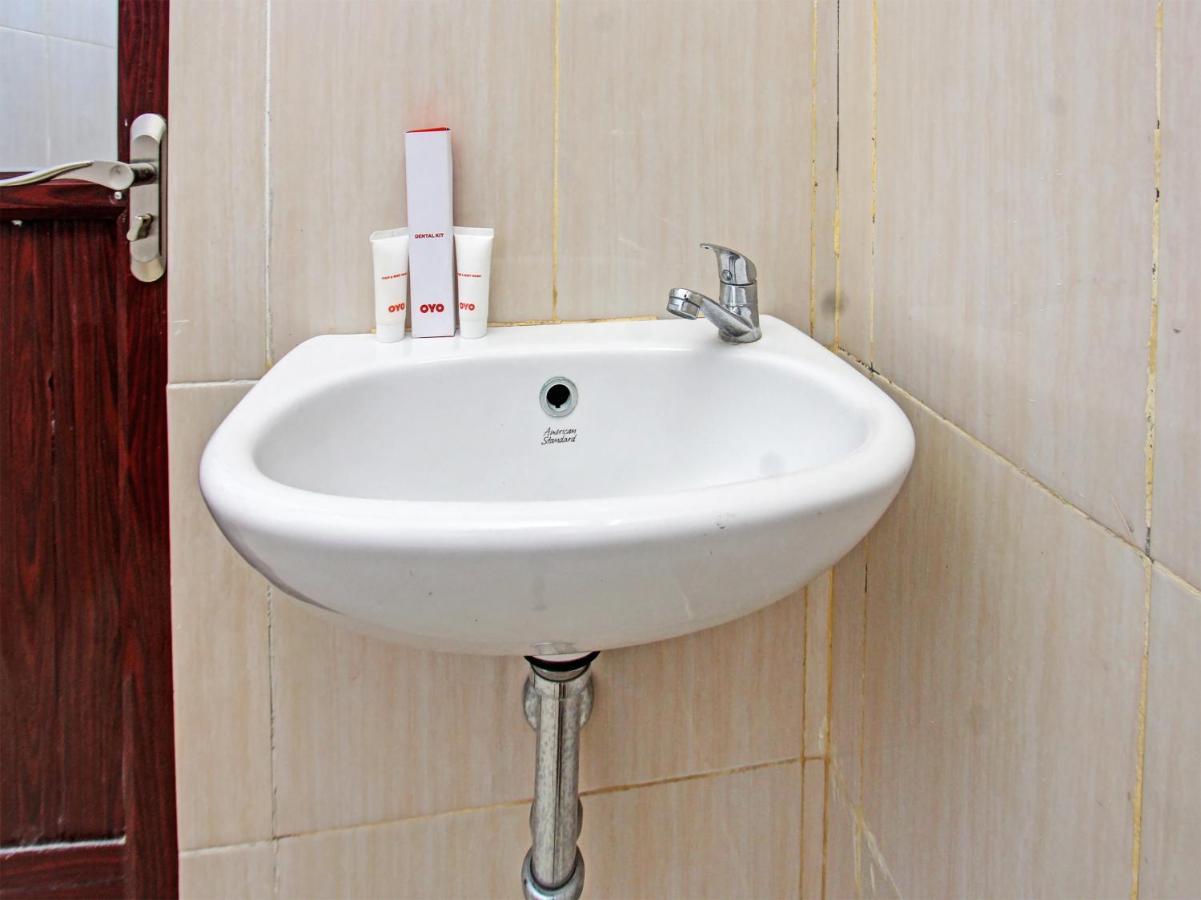 Oyo 91617 Hotel Mutiara لومبوك المظهر الخارجي الصورة