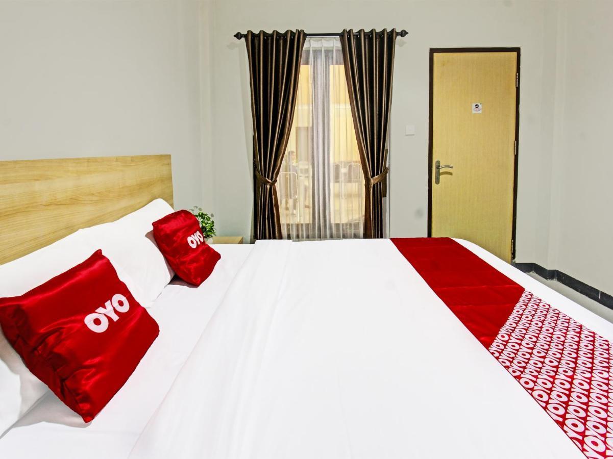 Oyo 91617 Hotel Mutiara لومبوك المظهر الخارجي الصورة